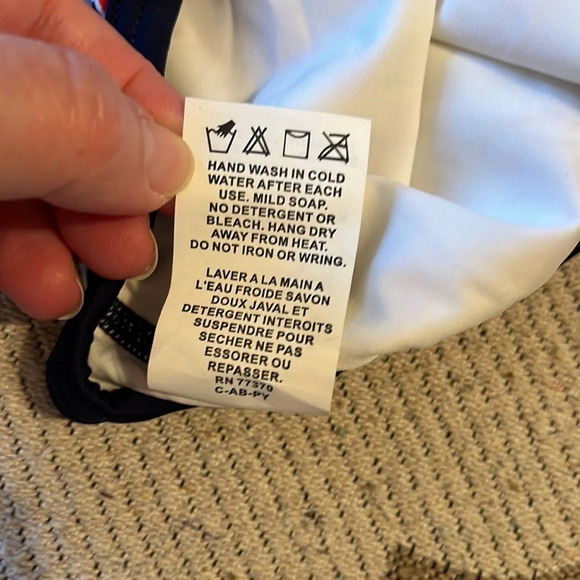 TYR kids USA 2012 Olympics Diamondback Print Swimsuit, size 20 - Picture 7 of 11